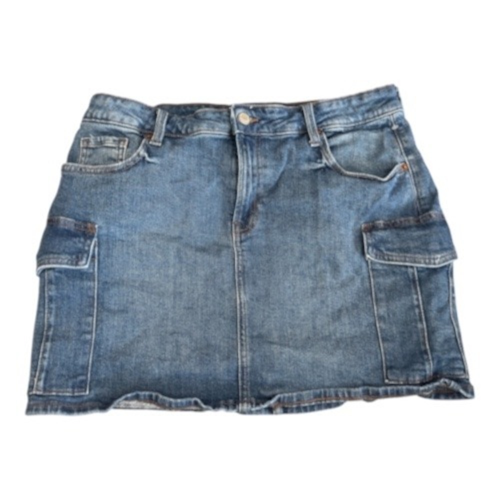 Old Navy Womens Size 12 Denim Cargo Mini Skirt Medium Wash Blue Utility Pocket